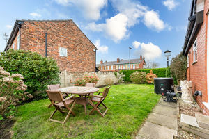 Photo 16- click for photo gallery